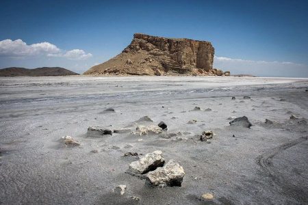 ۳/۴ میلیارد مترمکعب نیاز آبی دریاچه ارومیه باید از منابع مختلف تأمین شود