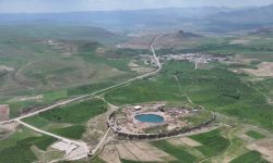 بازدید بیش از ۱۲ هزار گردشگر از مجموعه جهانی تخت سلیمان تکاب