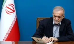 پزشکیان:کنار هم می‌مانیم/ پذیرش اصول مورد نظر ایران ثمره خون رهبر شهید و حضور مردم در صحنه