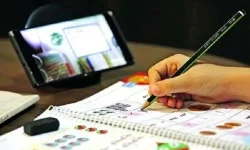 آموزش مجازی تا پایان فروردین ادامه دارد