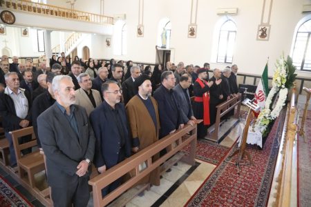 برگزاری مراسم چهلمین روز شهادت رهبر معظم انقلاب در کلیسای کاتولیک آشوری و کلدانی ارومیه